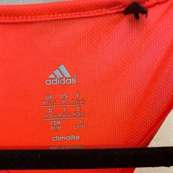 WOMENS ADIDAS TANK SIZE MEDIUM - Picture 3 of 3